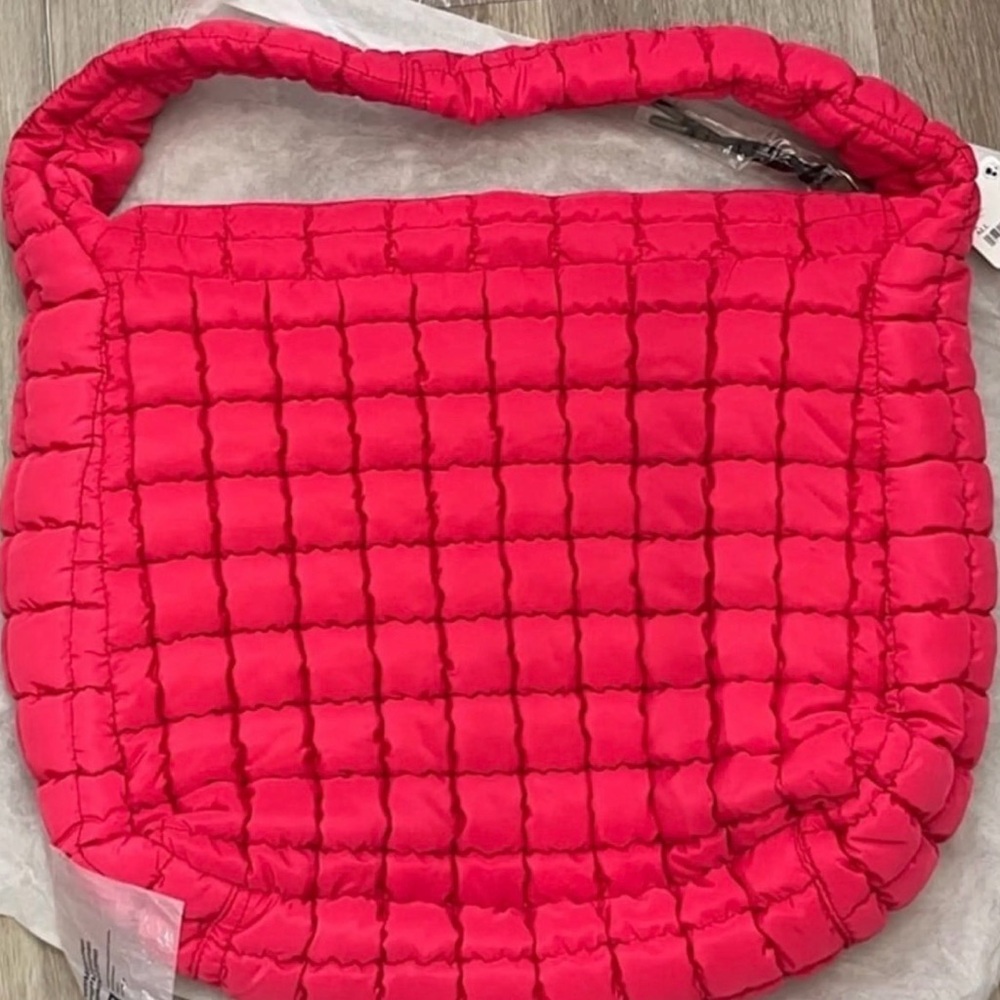 Quilted Shoulder Bag in Bright Pink